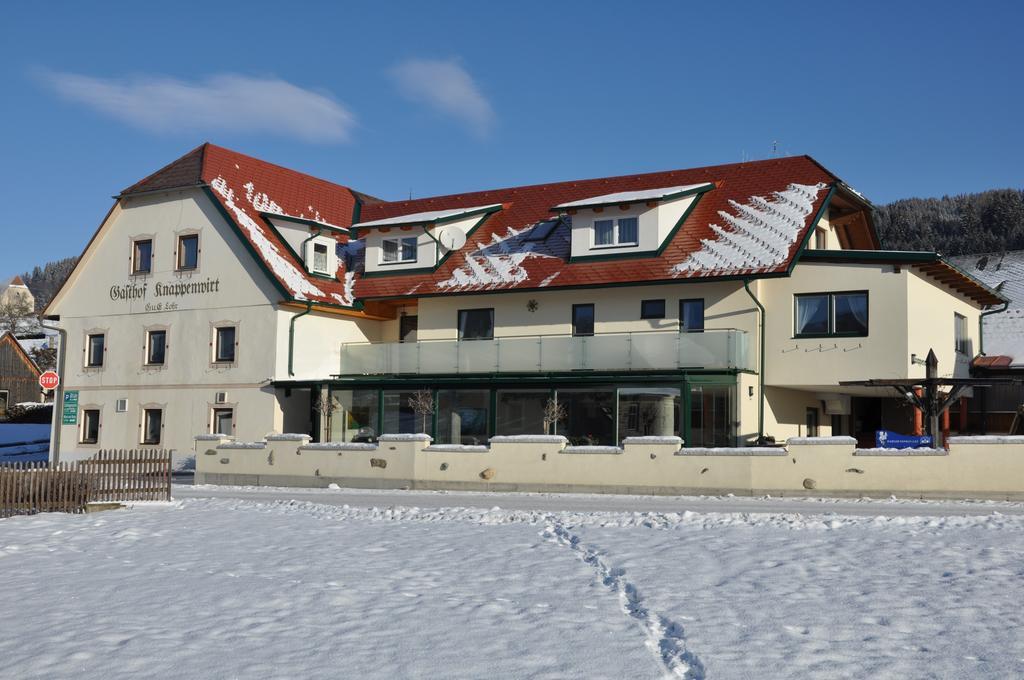 Gasthof Knappenwirt Mariahof Dış mekan fotoğraf